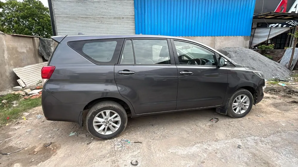 Innova Crysta