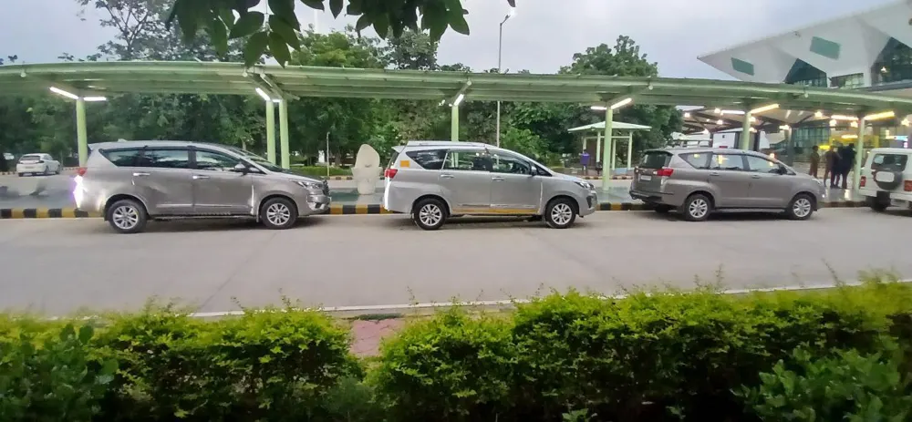 Innova Crysta